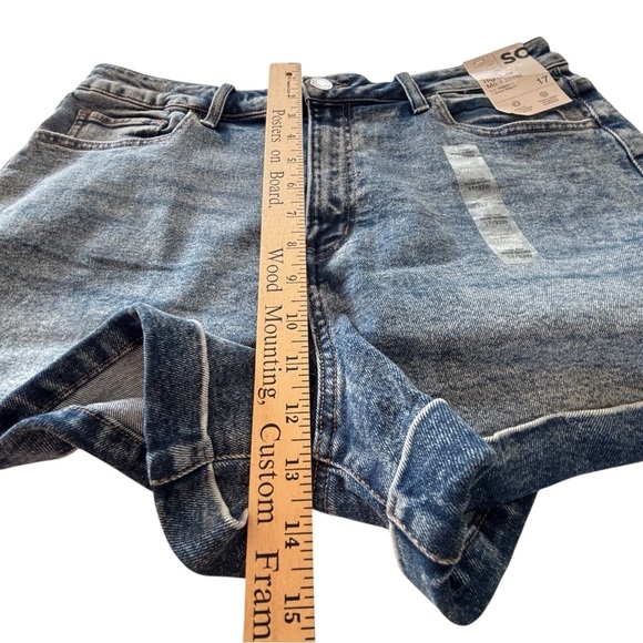 SO Mom Jean Shorts Womens Size 17 / 33 High Rise Stretch Denim 3" Inseam Cuffed - Picture 13 of 15
